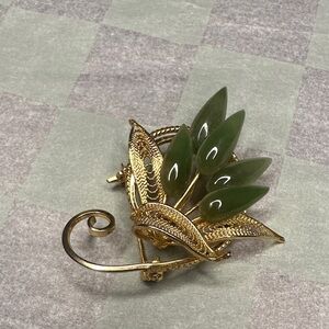 Gold and Jade Leaf Brooch Cottagecore